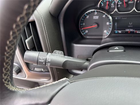 Used 2015 Chevrolet Silverado 2500 LTZ AWD/4WD image 22
