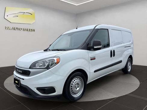 Used 2022 RAM ProMaster City Wagon image 3