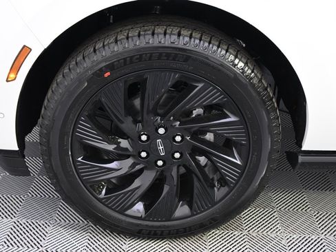 New 2025 Lincoln Navigator Reserve w/ Jet Appearance Package image 20