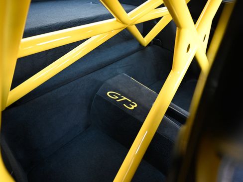 Used 2018 Porsche 911 GT3 image 41