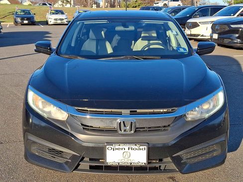 Used 2016 Honda Civic EX image 2