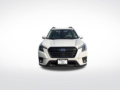 Used 2024 Subaru Forester Premium AWD/4WD image 4