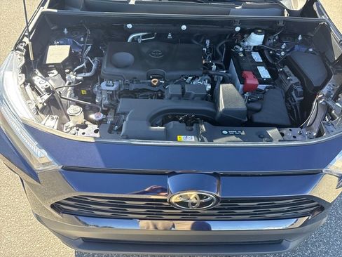Used 2023 Toyota RAV4 XLE Premium image 23