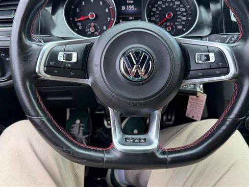 Used 2016 Volkswagen GTI S FWD image 22