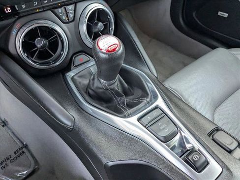 Used 2016 Chevrolet Camaro SS image 12