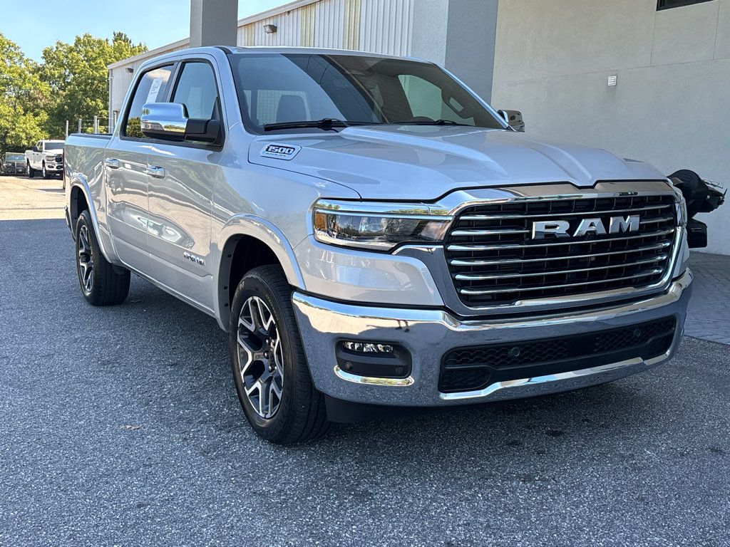 Used 2026 RAM 1500 Laramie AWD/4WD image 3