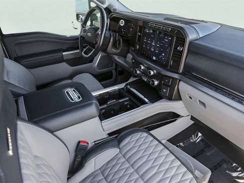 Used 2024 Ford F450 Limited w/ FX4 Off-Road Package image 36