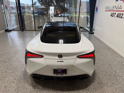 Used 2018 Lexus LC 500 Coupe w/ Touring Package RWD image 4