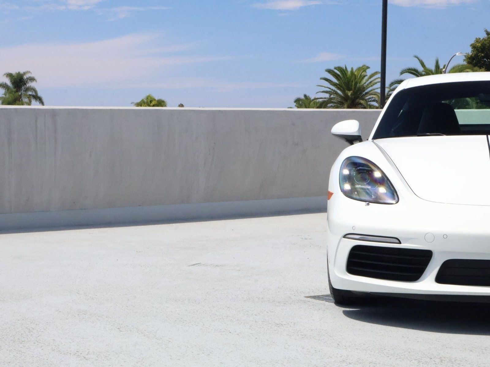 Certified 2024 Porsche 718 Cayman RWD image 12