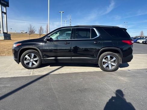Certified 2020 Chevrolet Traverse LT w/ LT Premium Package image 6