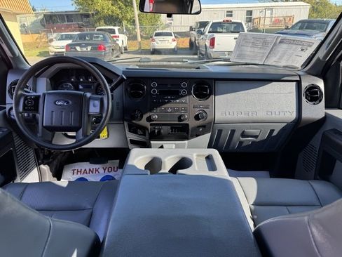 Used 2016 Ford F250 XL w/ Power Equipment Group image 8