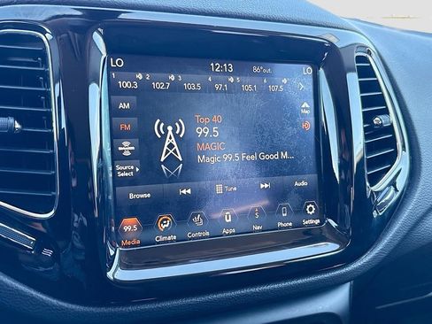 Used 2020 Jeep Compass Limited image 15