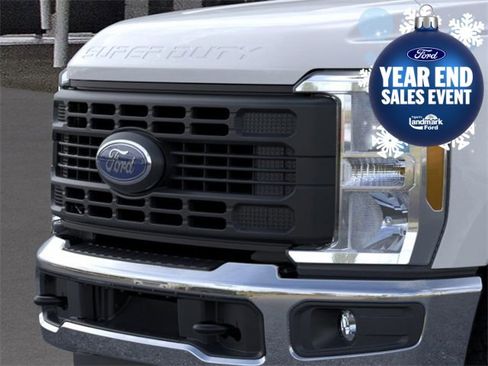 New 2026 Ford F250 XL w/ XL Off-Road Package image 18