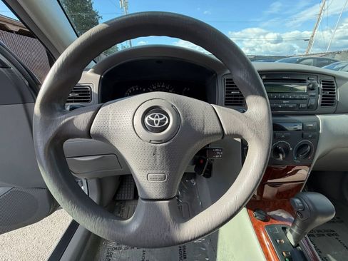 Used 2007 Toyota Corolla LE FWD image 18