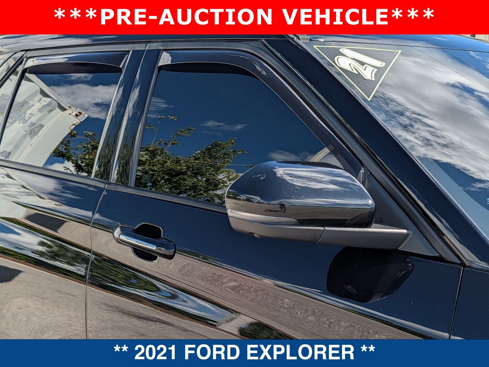 Used 2021 Ford Explorer Limited w/ Hybrid Equipment Group 310A AWD/4WD image 11
