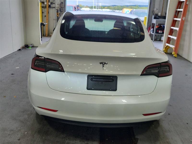 Used 2023 Tesla Model 3 Standard Range RWD image 6