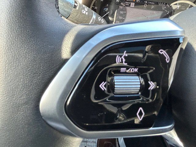 Certified 2023 Jaguar F-PACE S AWD/4WD image 31