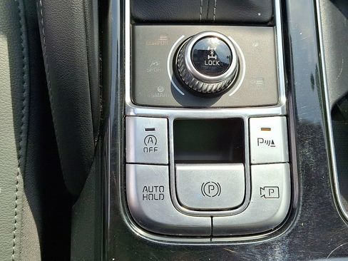 Used 2023 Kia Telluride SX X-Line AWD/4WD image 26