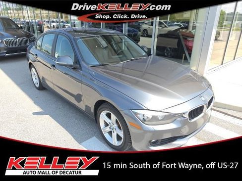 Used 2013 BMW 328i xDrive Sedan AWD/4WD image 1