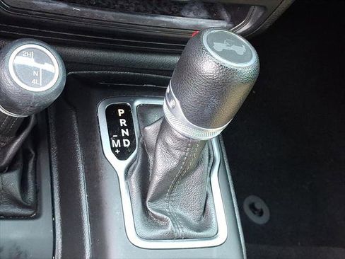 Certified 2020 Jeep Wrangler Unlimited Sport image 30