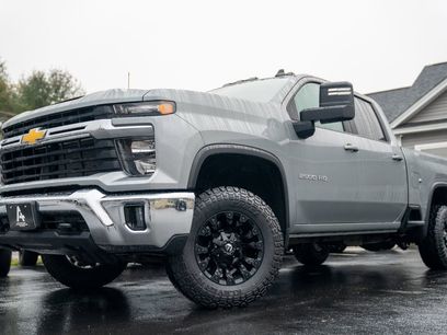 Used 2025 Chevrolet Silverado 2500 LT w/ Convenience Package