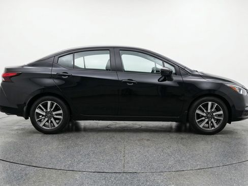 Used 2025 Nissan Versa SV FWD image 11