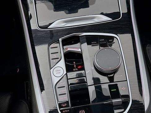 Used 2024 BMW X5 xDrive50e w/ M Sport Package image 17