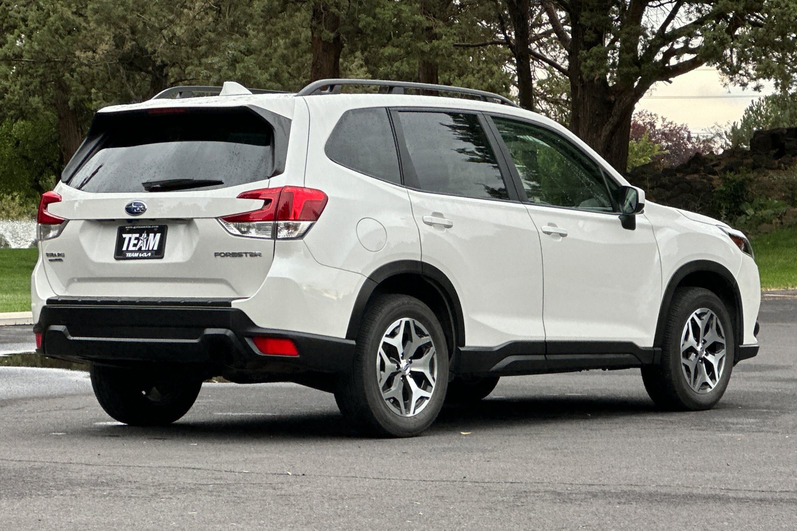Used 2023 Subaru Forester Premium AWD/4WD image 4