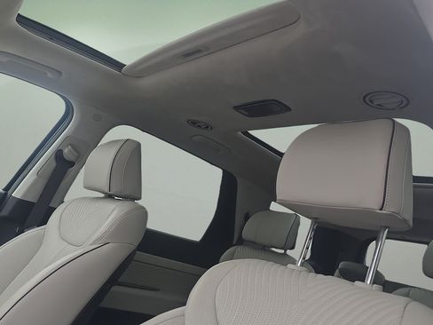 Certified 2024 Hyundai Palisade Calligraphy AWD/4WD image 15