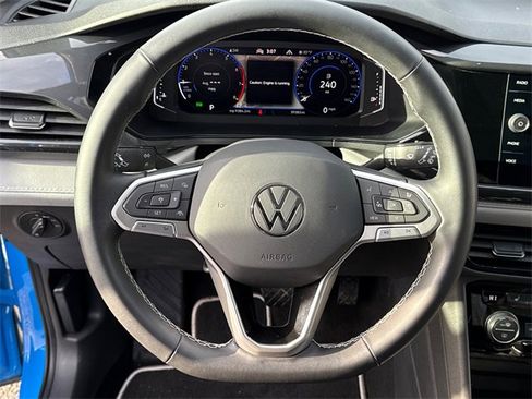 Certified 2023 Volkswagen Taos SEL image 12