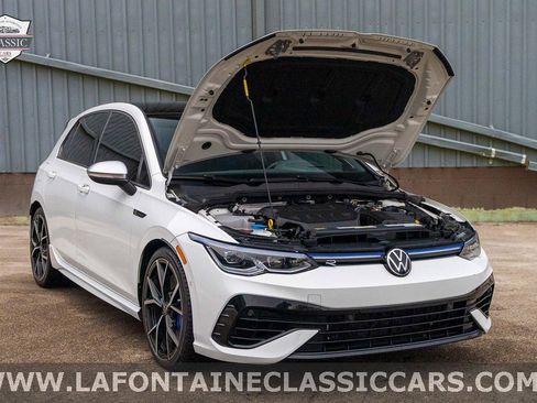 Used 2022 Volkswagen Golf R image 26