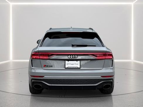 Used 2024 Audi RS Q8 image 4