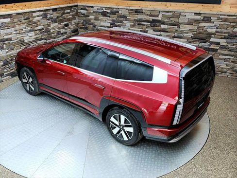 New 2026 Hyundai Ioniq 9 SEL image 13