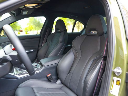 Used 2025 BMW M3 RWD image 10
