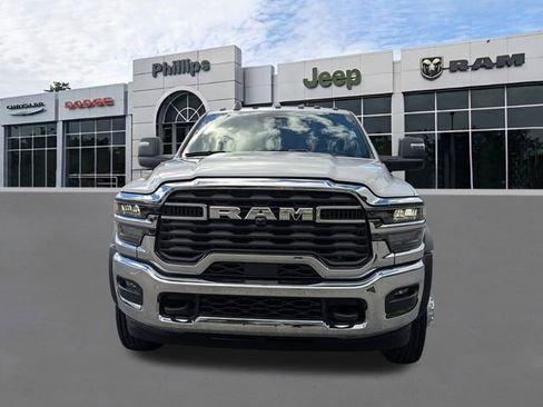New 2026 RAM 5500 Tradesman AWD/4WD image 9