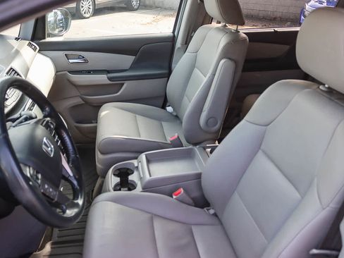 Used 2016 Honda Odyssey EX-L image 17