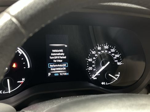 Used 2021 Toyota Sienna XLE FWD image 7