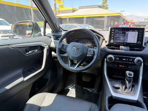 Used 2021 Toyota RAV4 XSE image 22