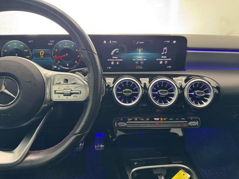 Certified 2022 Mercedes-Benz A 220 image 22