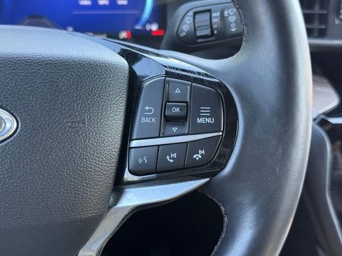Used 2022 Ford Explorer Platinum w/ Equipment Group 601A RWD image 33