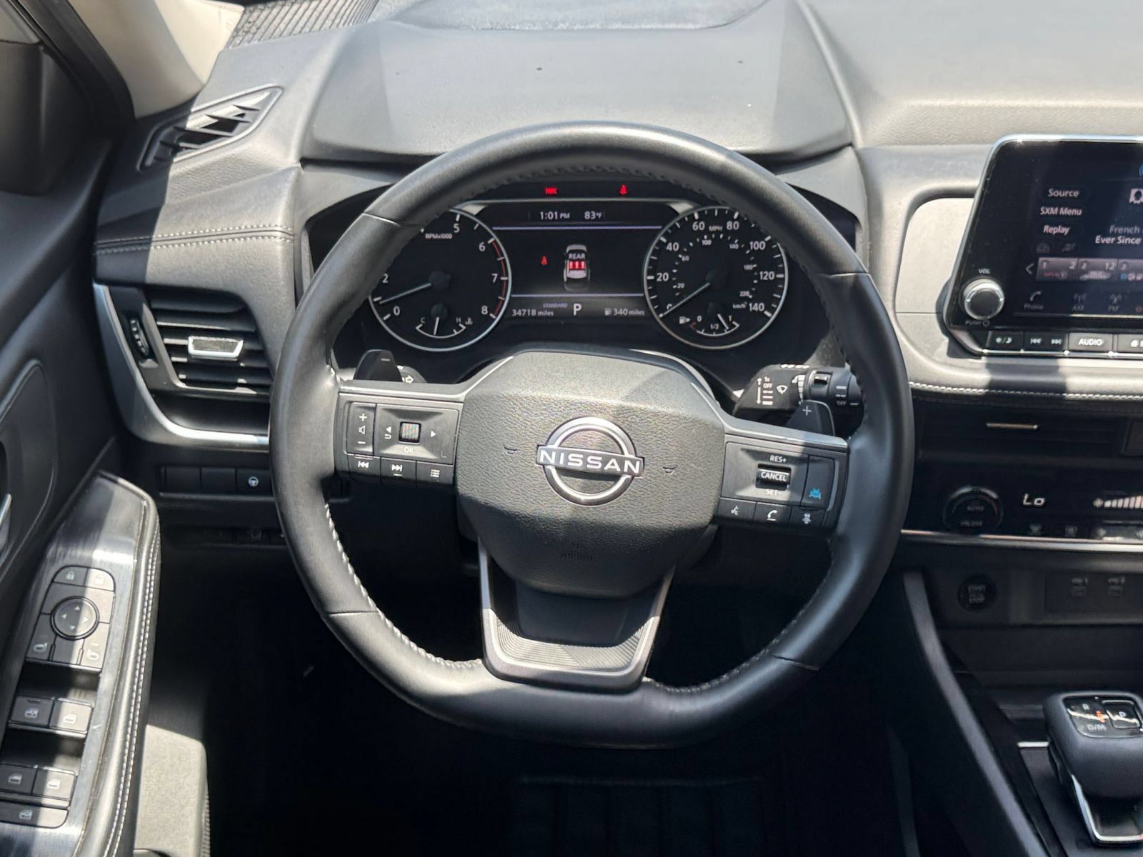 Used 2025 Nissan Rogue SV FWD image 29
