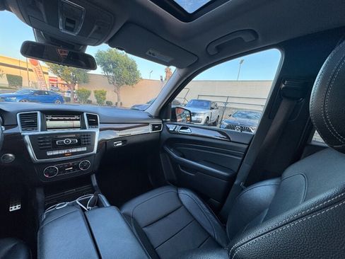 Used 2015 Mercedes-Benz ML 350 2WD w/ Premium 1 Package image 36