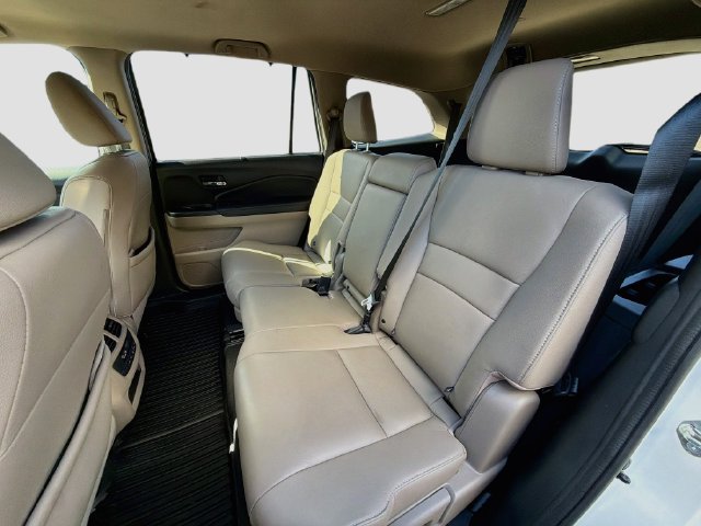Used 2021 Honda Pilot EX-L image 16