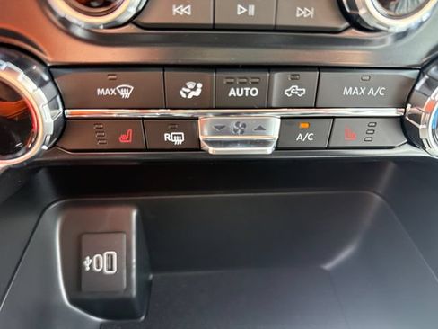 New 2026 Ford F150 XLT w/ Equipment Group 302A MID AWD/4WD image 31