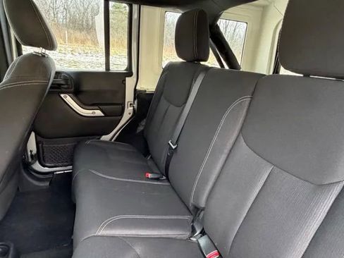 Used 2016 Jeep Wrangler Unlimited Sahara w/ Dual Top Group image 11