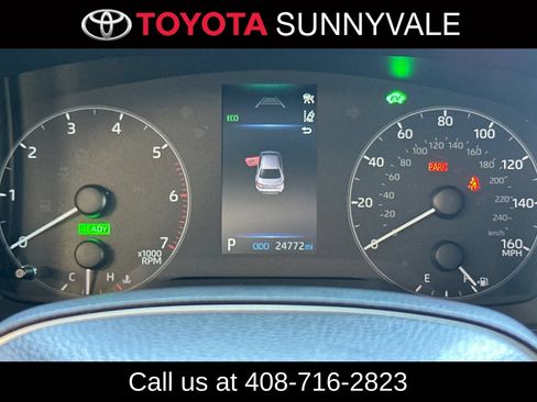 Used 2024 Toyota Corolla SE w/ Convenience Package FWD image 29