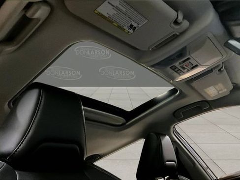 Used 2019 Toyota RAV4 Limited w/ Cold Weather Package image 17