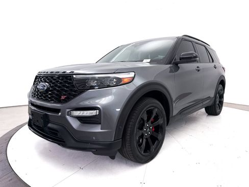 Used 2021 Ford Explorer ST w/ ST Street Pack AWD/4WD image 18