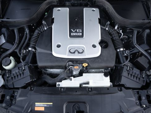 Used 2011 INFINITI G37 Journey w/ Premium Pkg image 29