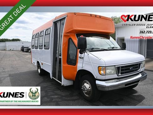 Used 2003 Ford E-450 and Econoline 450 RWD image 1